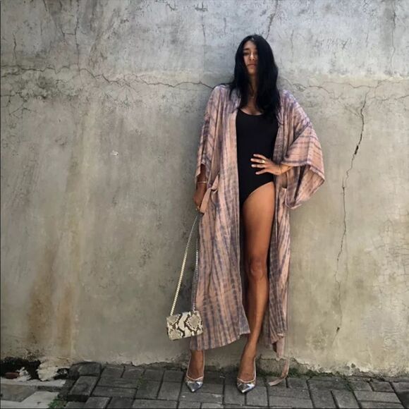 Lightweight Duster/Kimono  - Picture 1 of 8